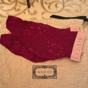 Gucci accessories red Floral Lace Socks with Pink Trim, M